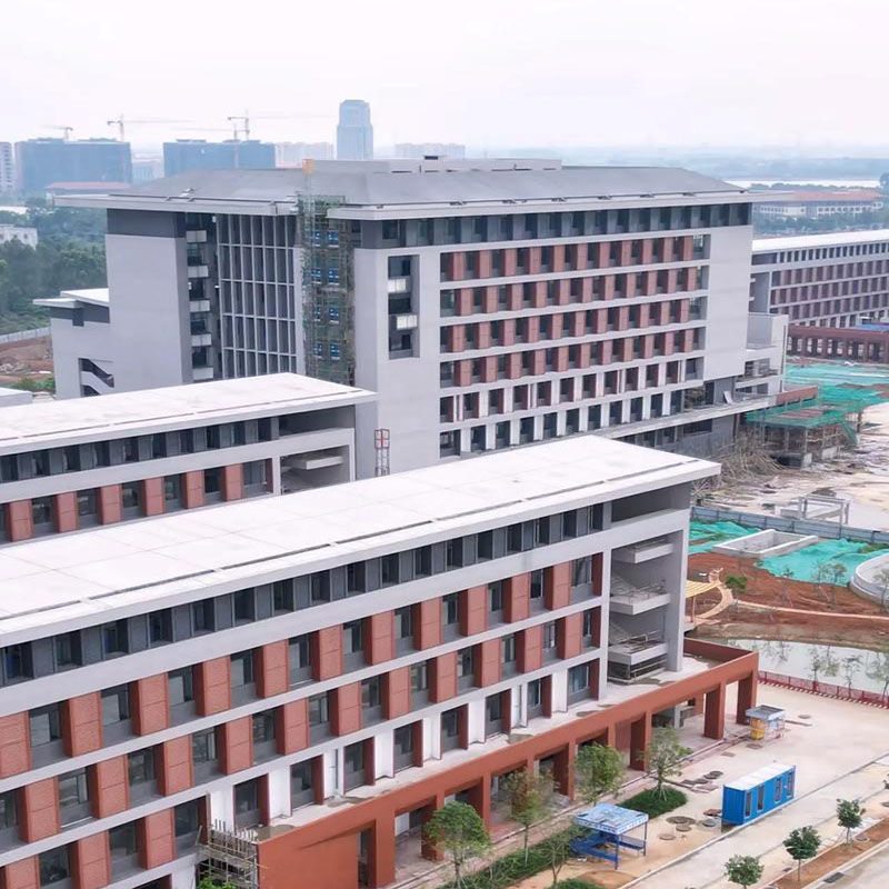 湛江市岭南师范学院湖光学校